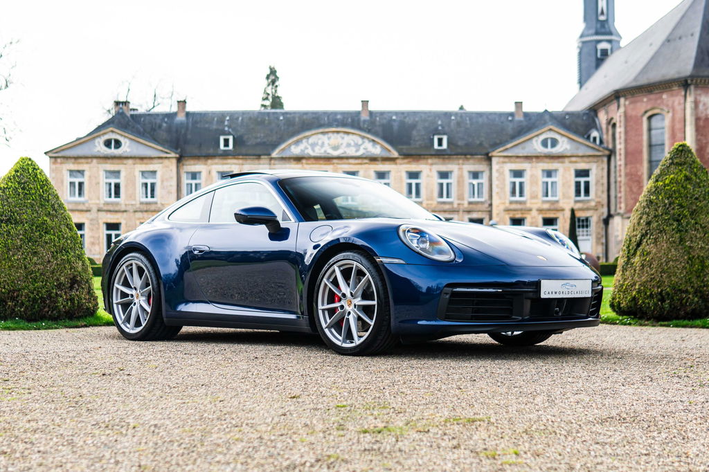 Porsche 992 Carrera 4S