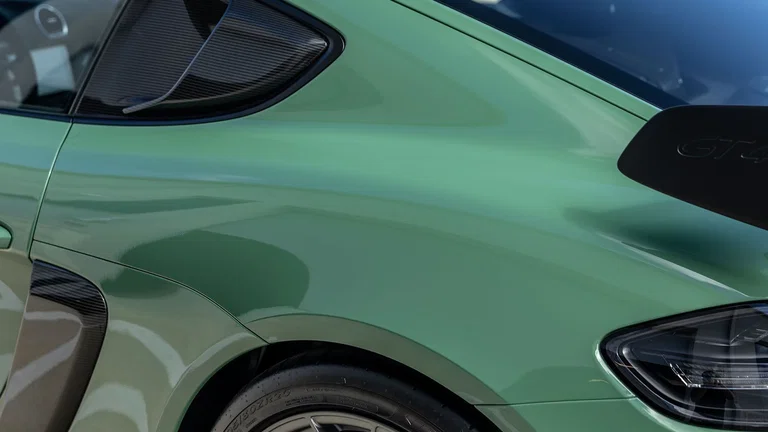 Porsche 718 Cayman GT4 RS