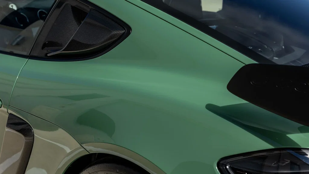 Porsche 718 Cayman GT4 RS