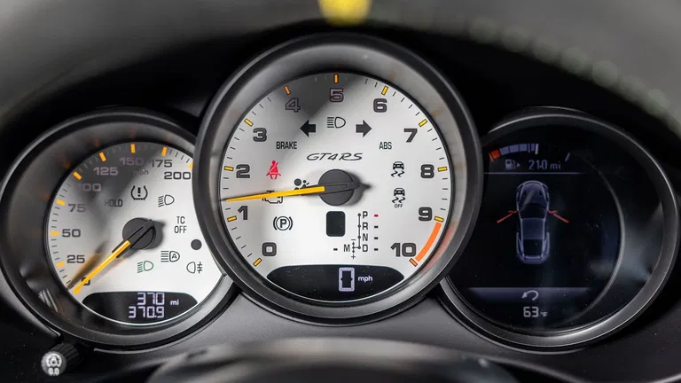 Porsche 718 Cayman GT4 RS