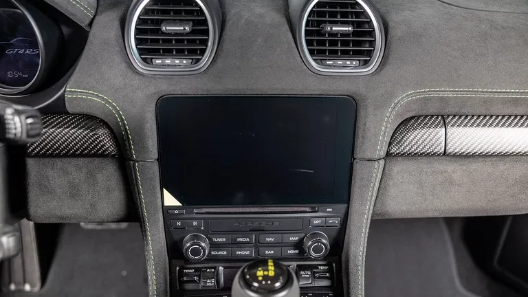 Porsche 718 Cayman GT4 RS