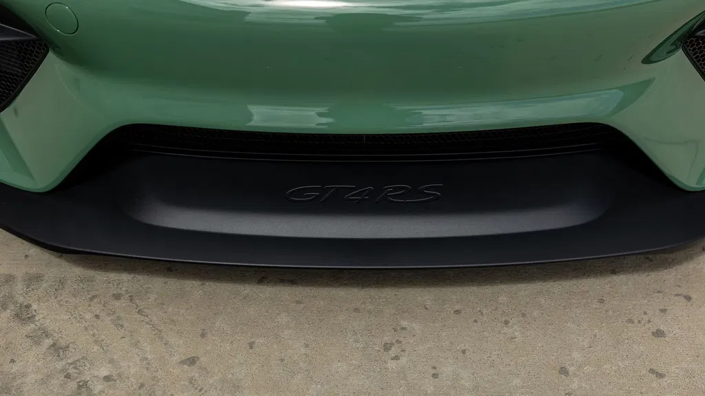 Porsche 718 Cayman GT4 RS