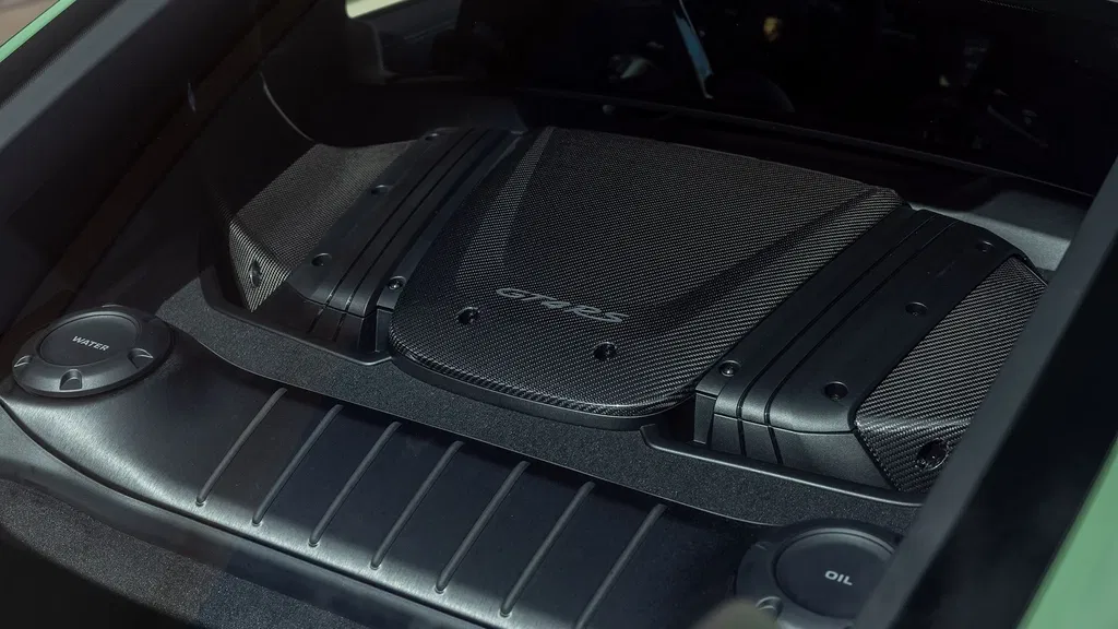 Porsche 718 Cayman GT4 RS