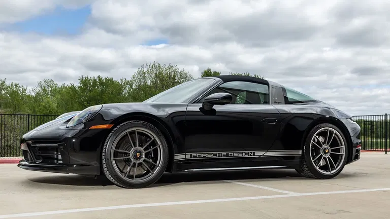 Porsche 992 Edition 50 Jahre Porsche Design