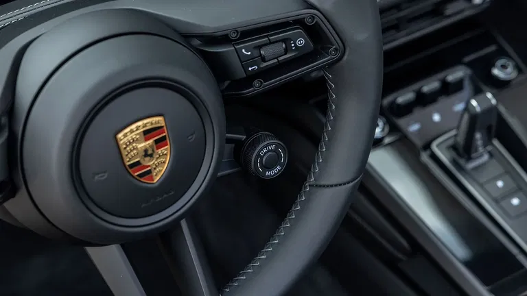 Porsche 992 Edition 50 Jahre Porsche Design