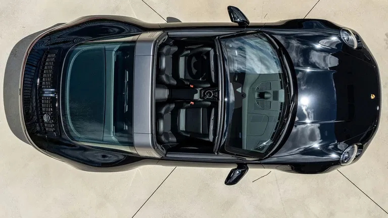 Porsche 992 Edition 50 Jahre Porsche Design