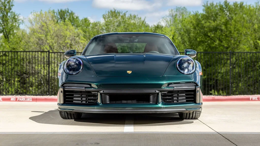 Porsche 992 Sport Classic