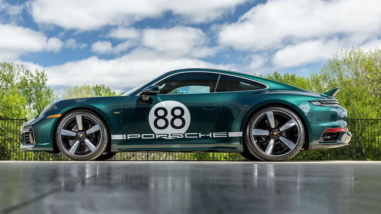 Porsche 992 Sport Classic
