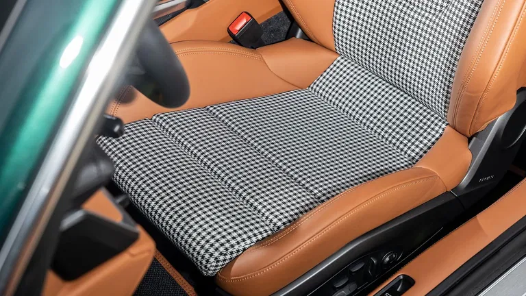 Porsche 992 Sport Classic