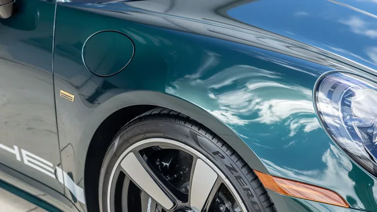 Porsche 992 Sport Classic