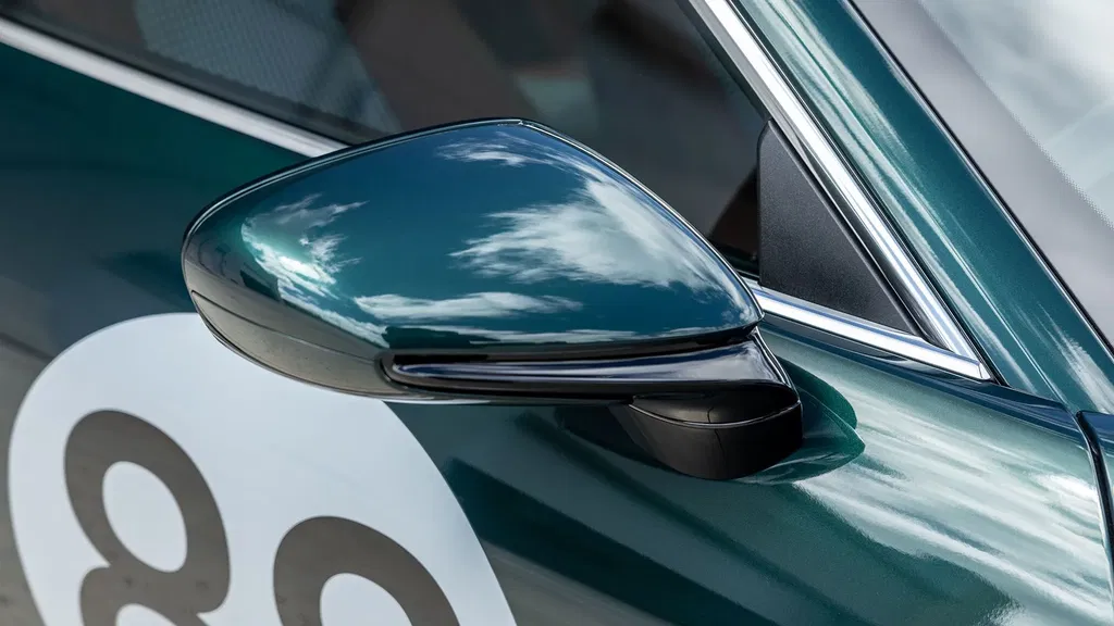 Porsche 992 Sport Classic