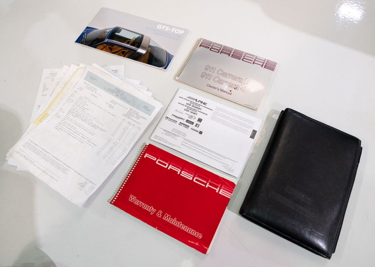 Porsche 964 Carrera 2