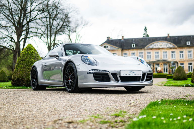 Porsche 991 Carrera GTS