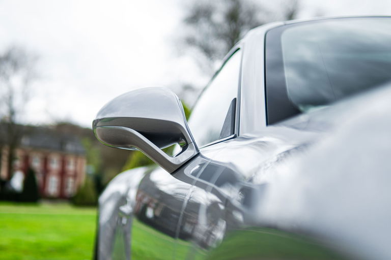 Porsche 991 Carrera GTS