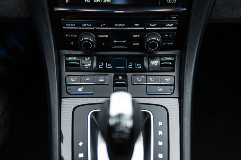 Porsche 991 Carrera GTS