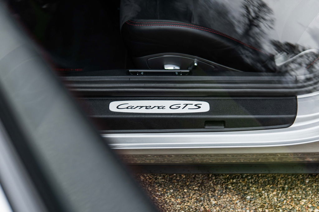Porsche 991 Carrera GTS