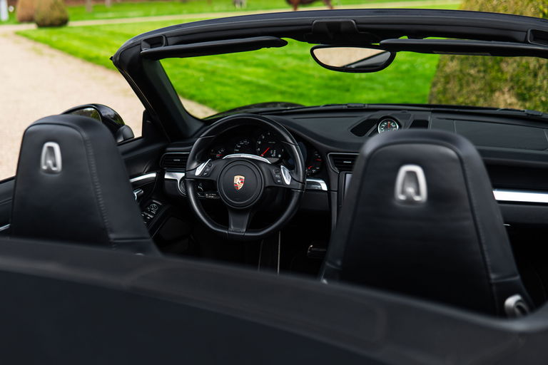 Porsche 991 Carrera 4