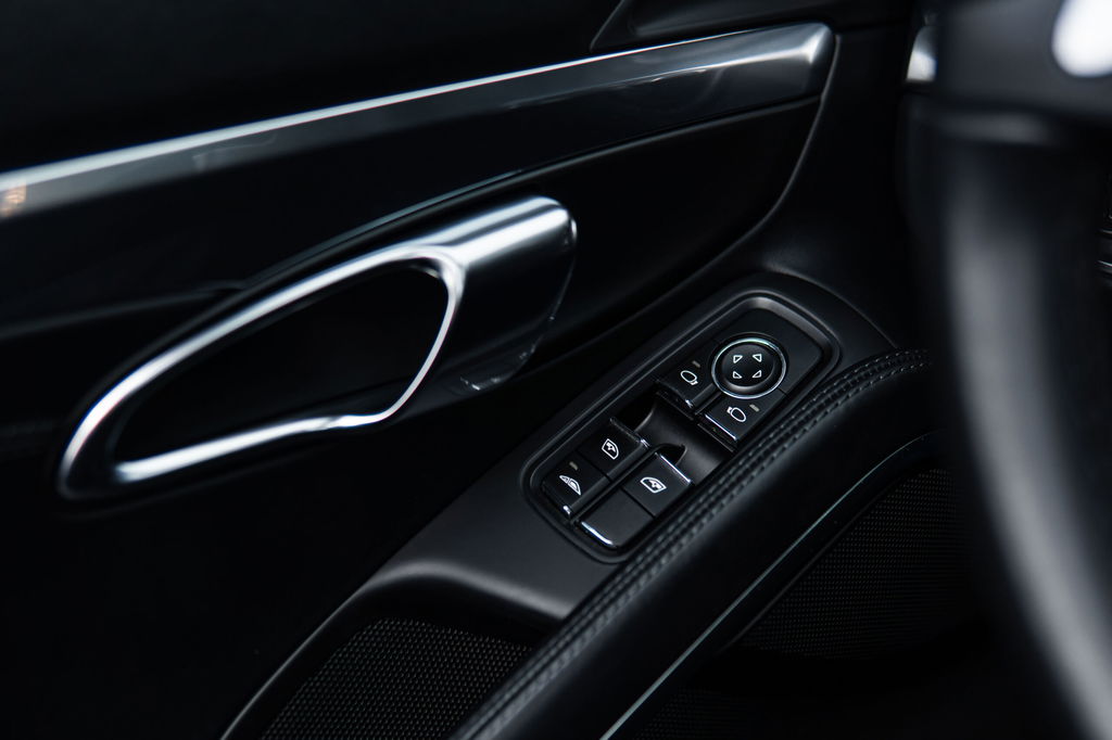 Porsche 991 Carrera 4