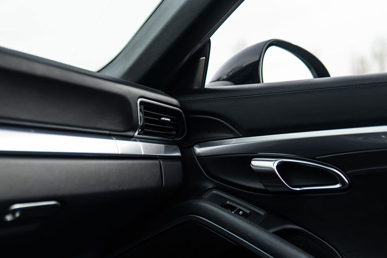 Porsche 991 Carrera 4