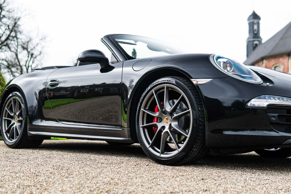 Porsche 991 Carrera 4