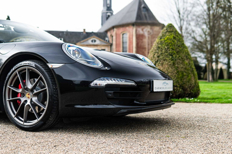 Porsche 991 Carrera 4