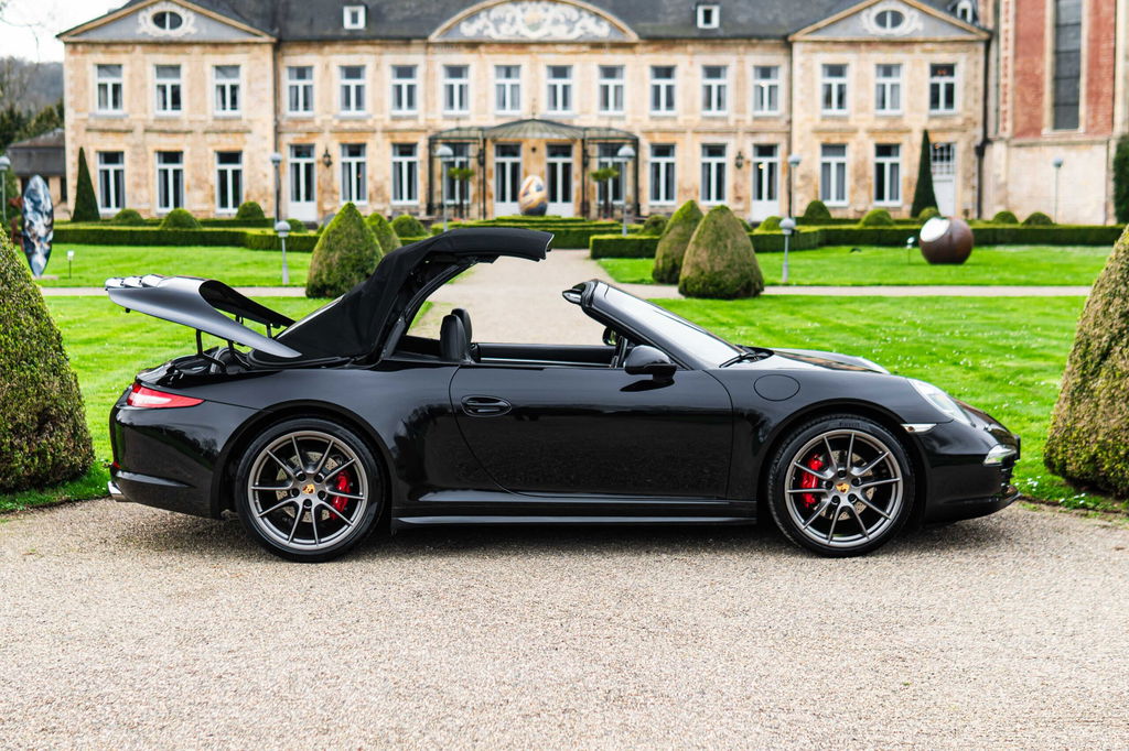 Porsche 991 Carrera 4