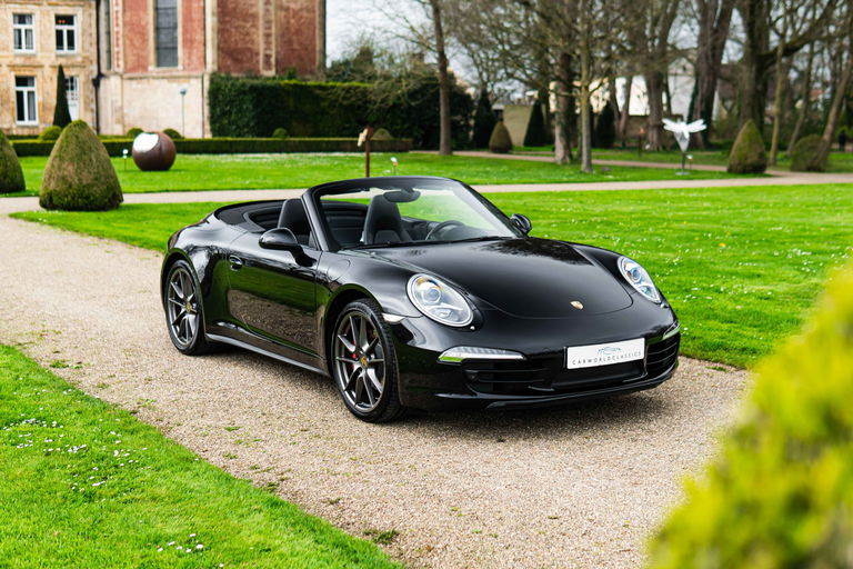 Porsche 991 Carrera 4