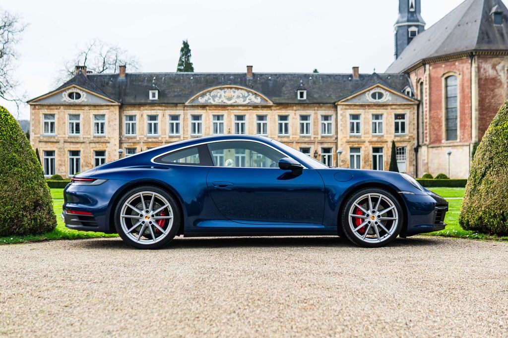 Porsche 992 Carrera 4S