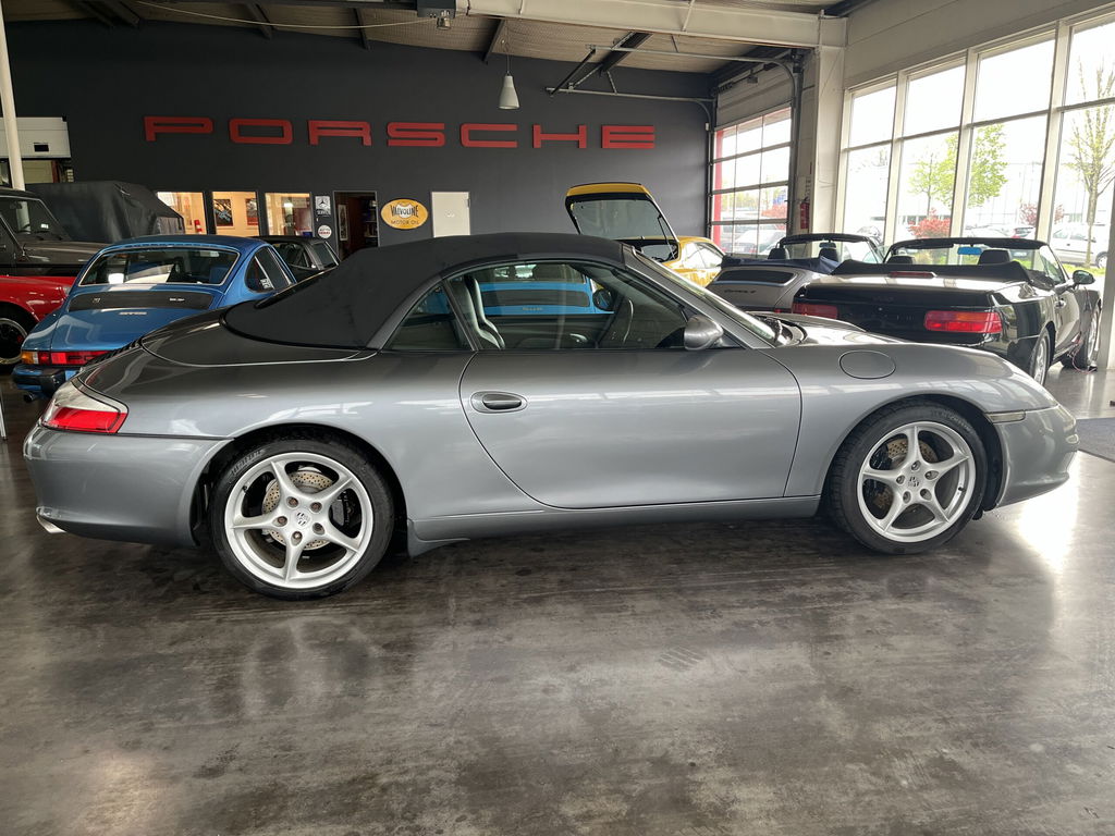 Porsche 996 Carrera