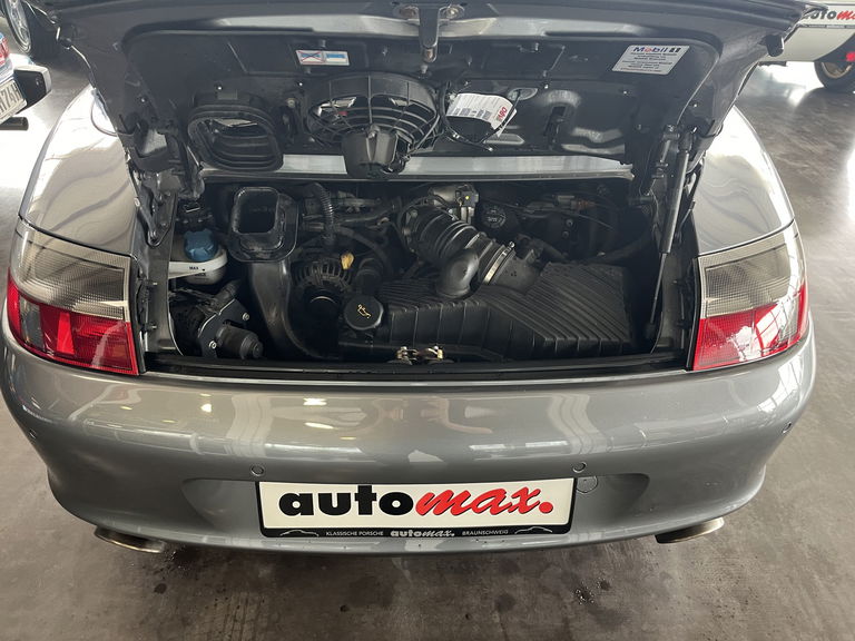 Porsche 996 Carrera