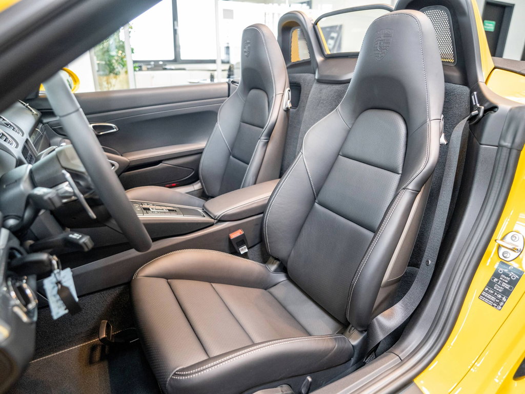 Porsche 718 Cayman Style Edition