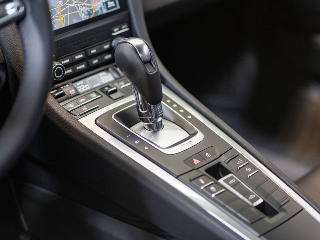 Porsche 718 Cayman Style Edition