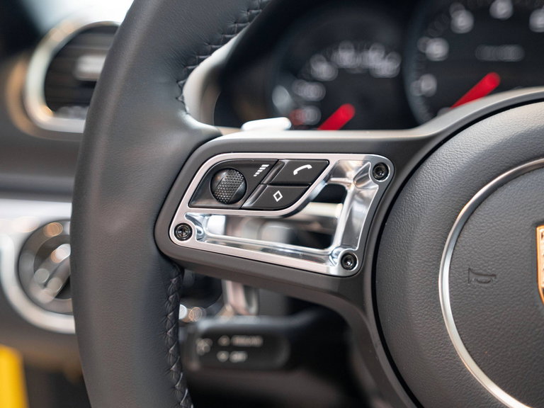 Porsche 718 Cayman Style Edition