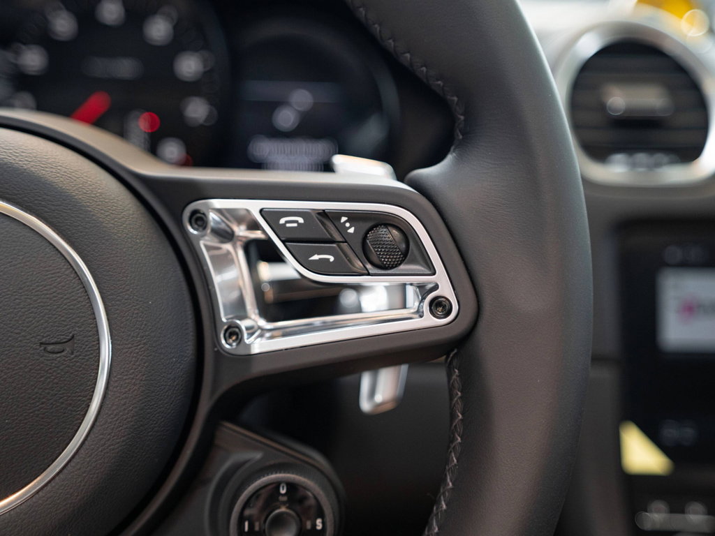 Porsche 718 Cayman Style Edition