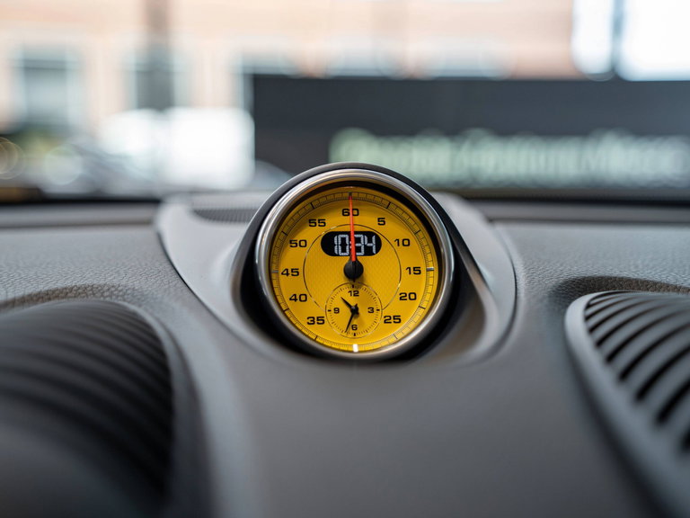 Porsche 718 Cayman Style Edition