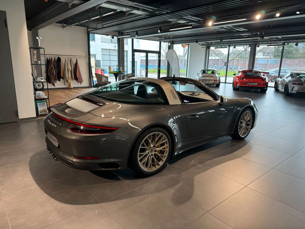 Porsche 991.2 Targa 4 GTS Exclusive Manufaktur Edition