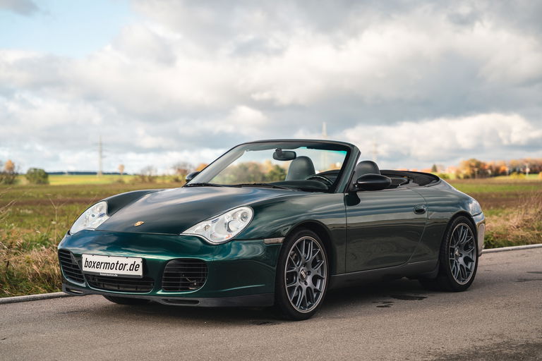 Porsche 996 Carrera 4