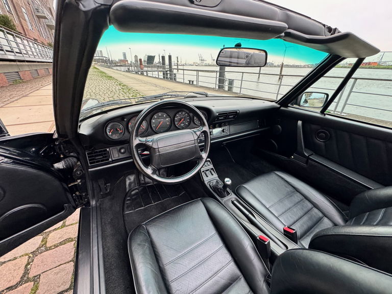 Porsche 964 Carrera 4