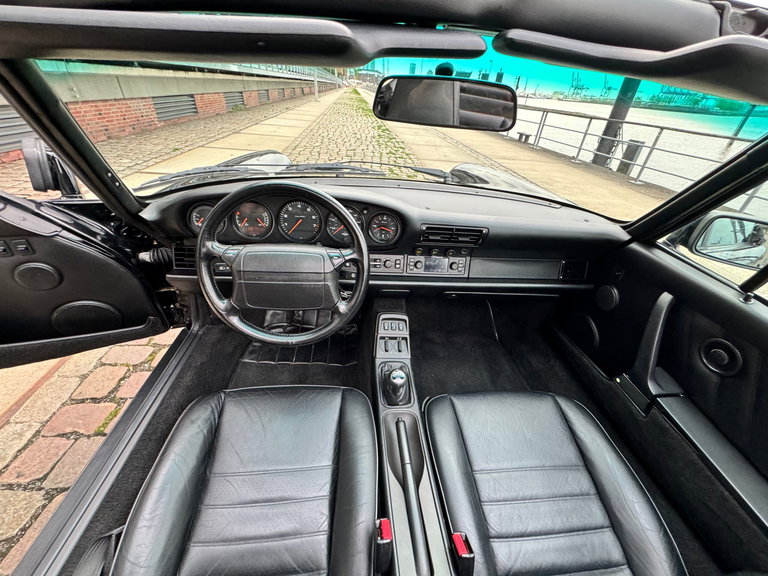 Porsche 964 Carrera 4