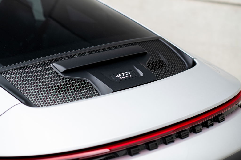 Porsche 992 GT3 Touring