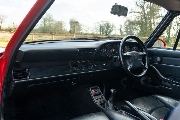 Porsche 993 Carrera