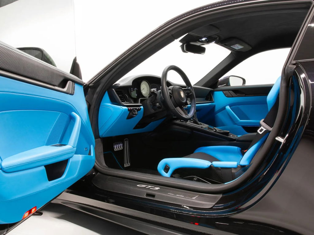 Porsche 992 GT3 Touring