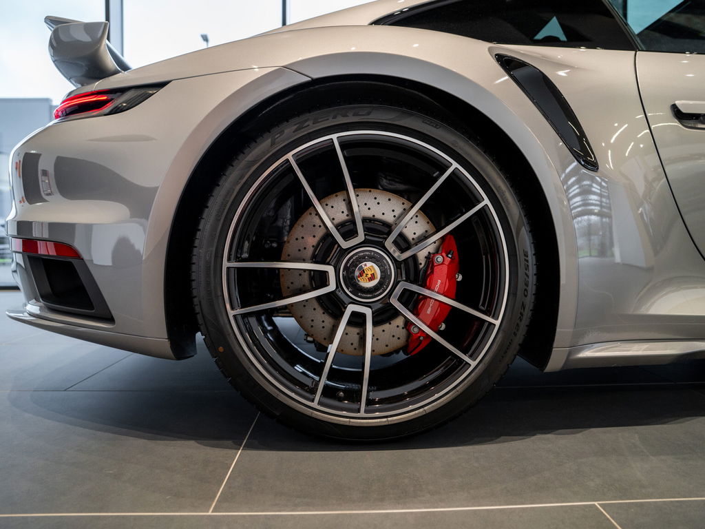 Porsche 992 Turbo