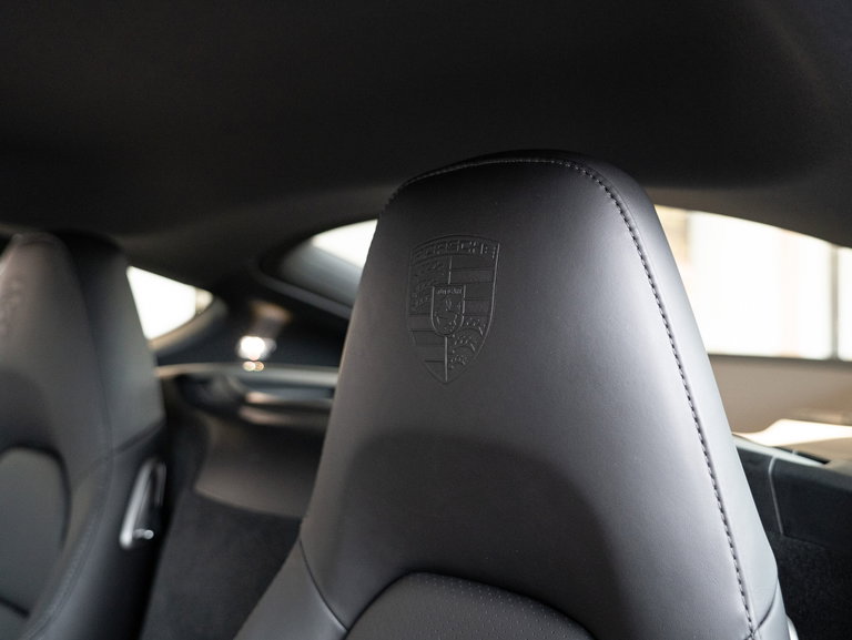 Porsche 718 Cayman Style Edition