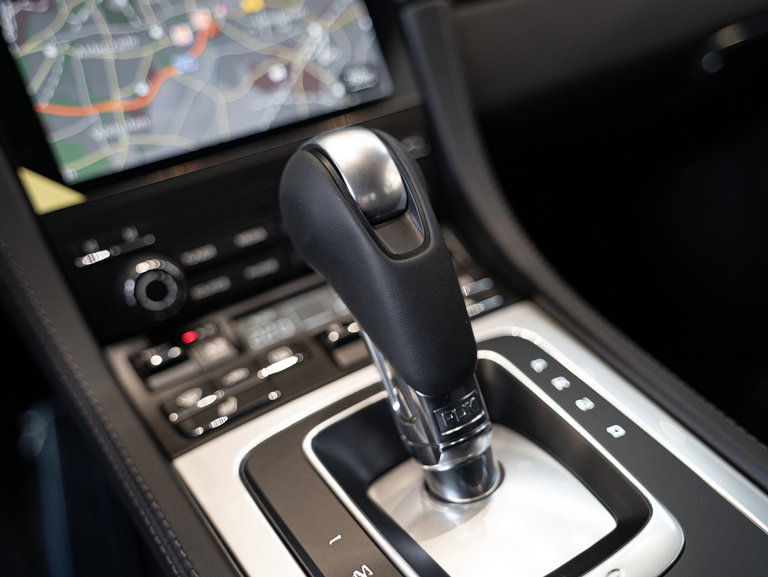 Porsche 718 Cayman Style Edition