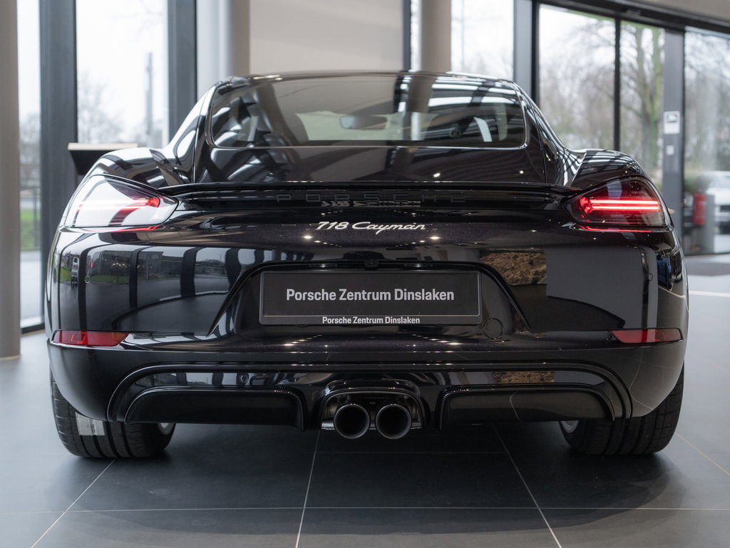 Porsche 718 Cayman Style Edition