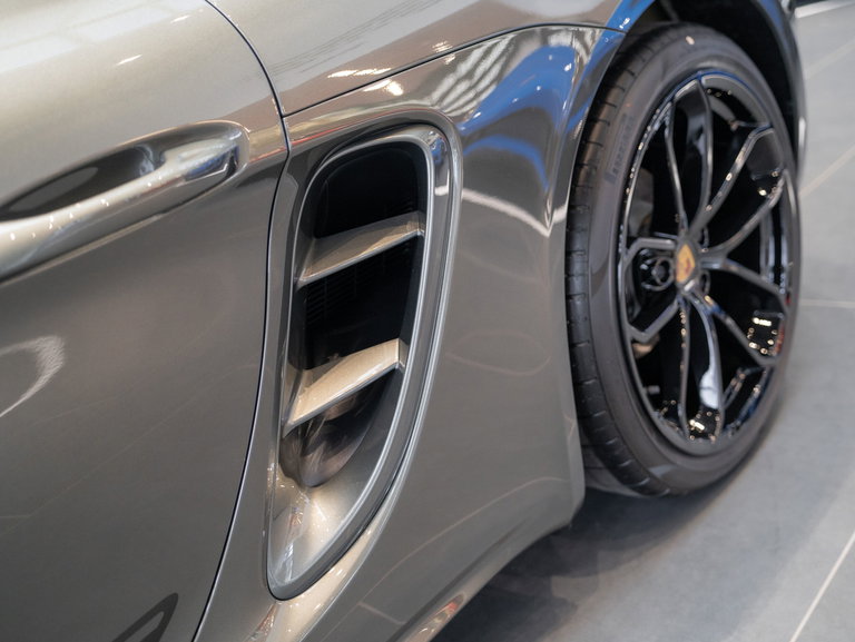 Porsche 718 Boxster Style Edition