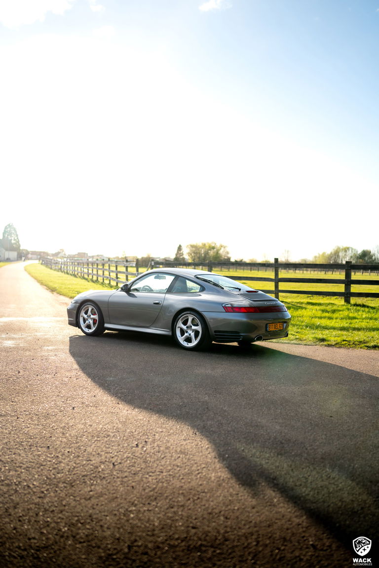 Porsche 996 Carrera 4S