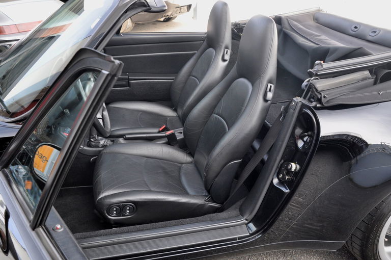 Porsche 993 Carrera 4