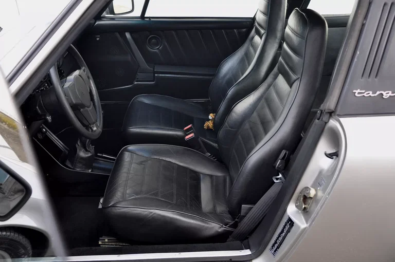 Porsche 911 Carrera 3.2 (KAT)
